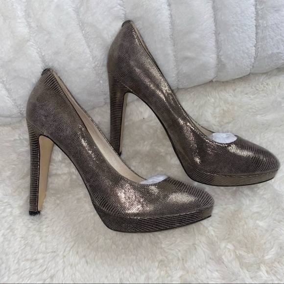 Michael Kors Bronze metallic style heel size 9 1/2 - Picture 8 of 9